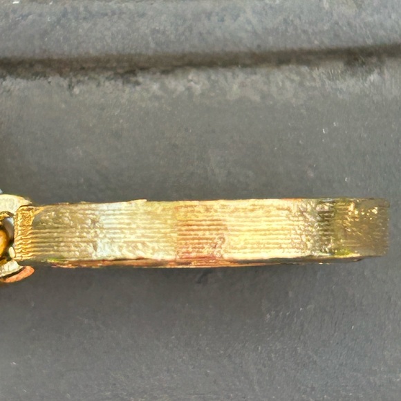 BIJOUX GIVENCHY signed double chain choker! Gold tone is rich like brass-sparkly - Picture 7 of 7